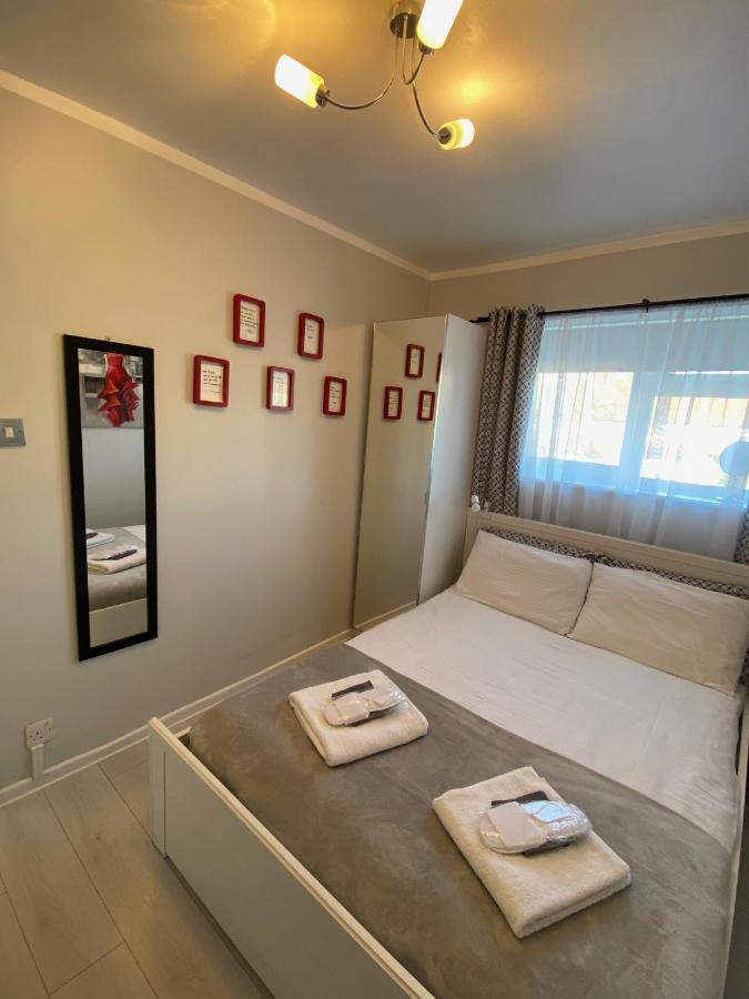 אוקספורד Comfortable Rooms In The House מראה חיצוני תמונה